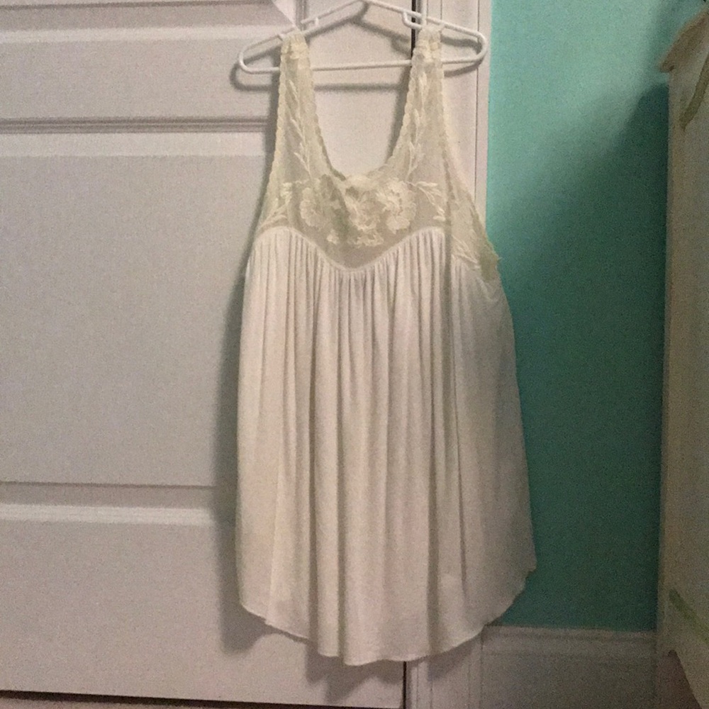 american eagle tank top